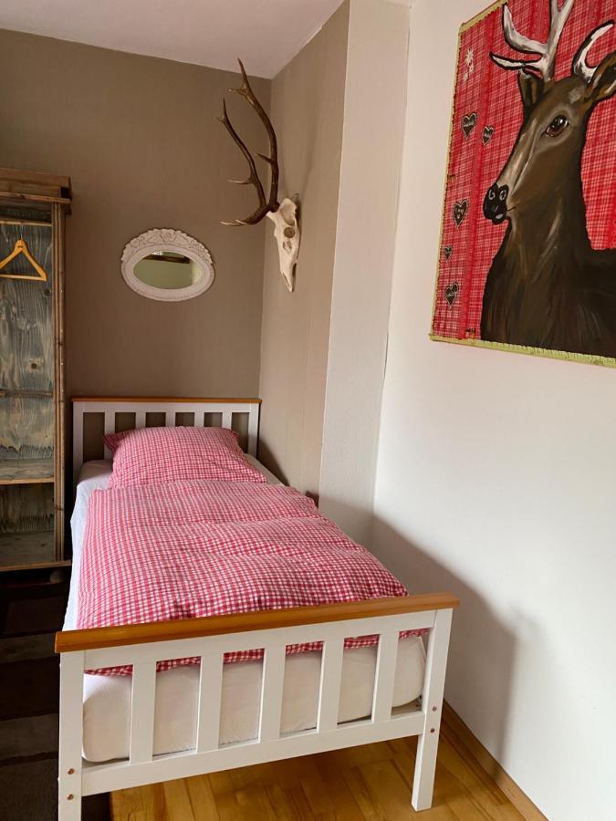 Grosszuegige Monteurwohnung Есен Екстериор снимка